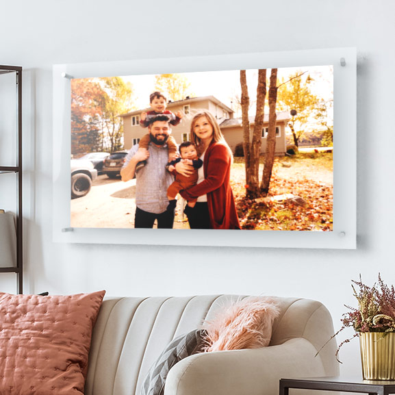 Add More Colors To Your Life With Single Acrylic Frames